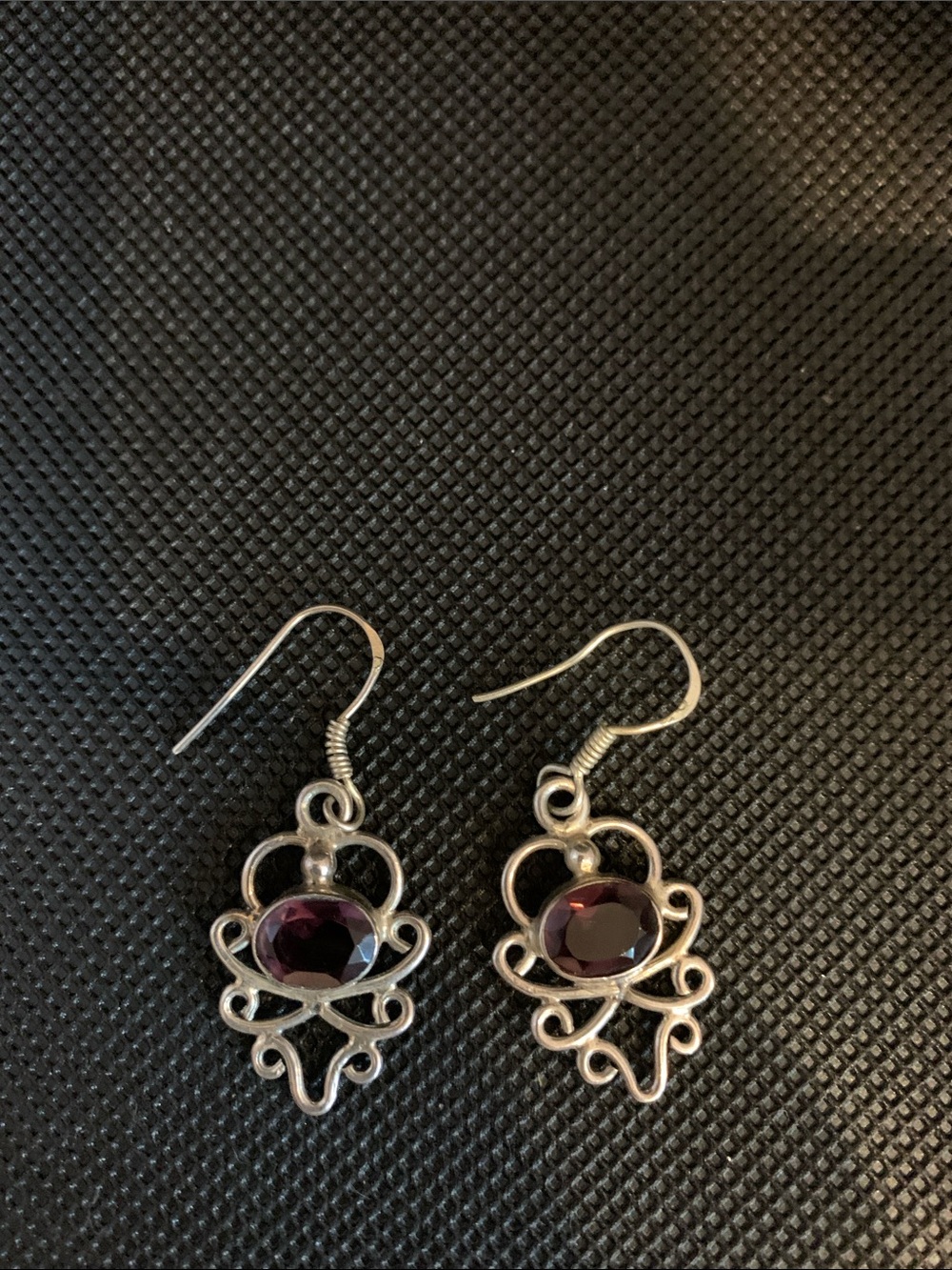 Sundance .925 Filigree Purple amethyst Gem Dangle Earrings - Picture 2 of 2